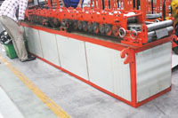 Wall panel cold roll forming machine