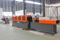 Roll forming machine